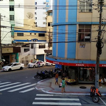 Quitinete A Poucos Passos Da Praia No Ponto Mais Central Da Cidade. غواراباري المظهر الخارجي الصورة