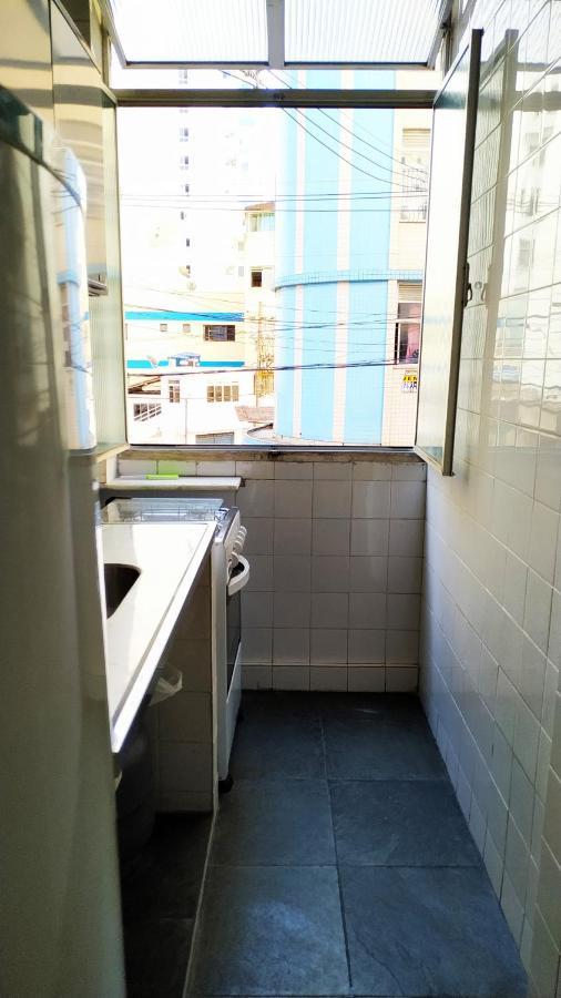 Quitinete A Poucos Passos Da Praia No Ponto Mais Central Da Cidade. غواراباري المظهر الخارجي الصورة