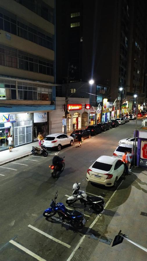 Quitinete A Poucos Passos Da Praia No Ponto Mais Central Da Cidade. غواراباري المظهر الخارجي الصورة